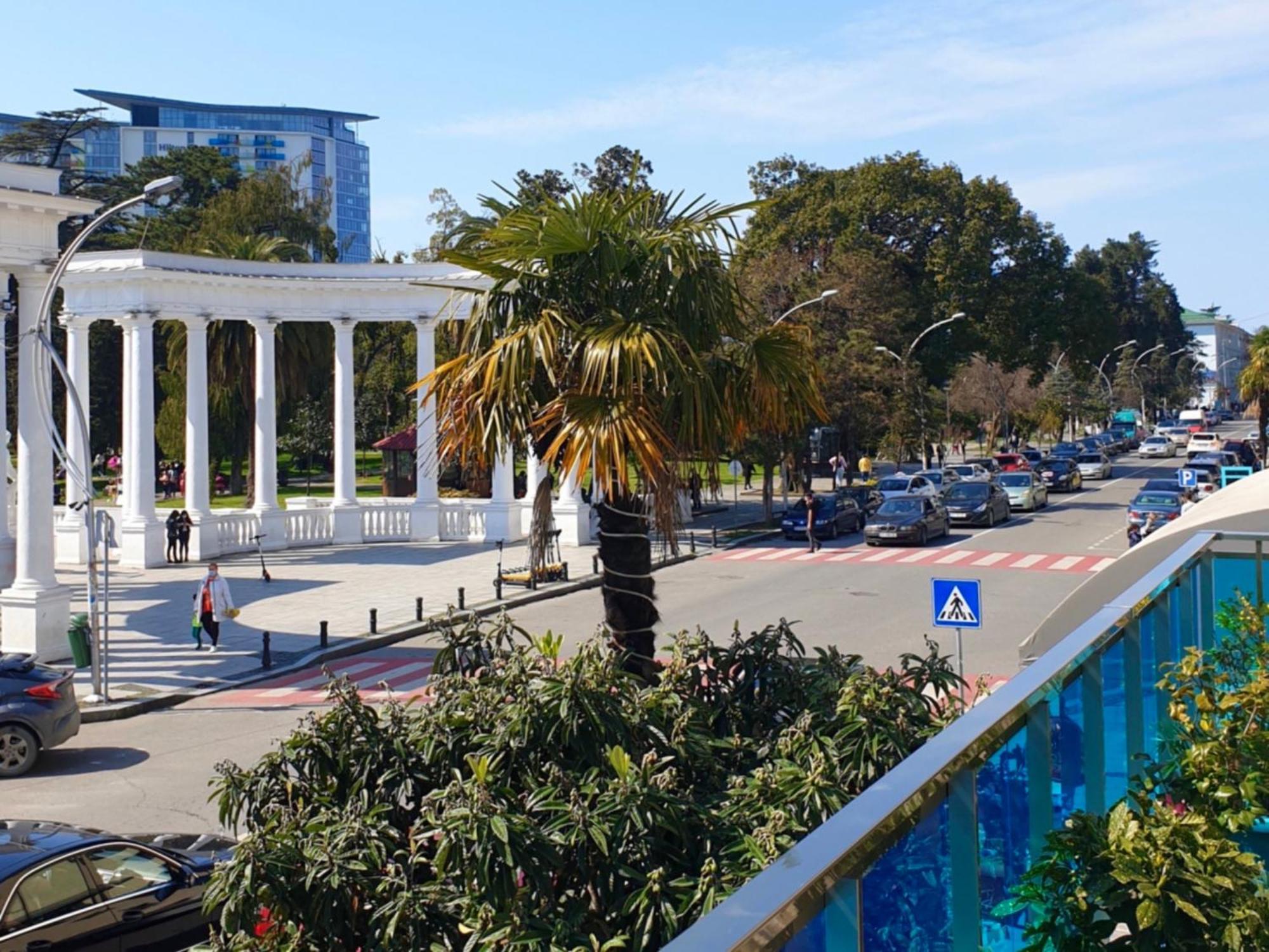 Hotel Park Batumi Exterior photo