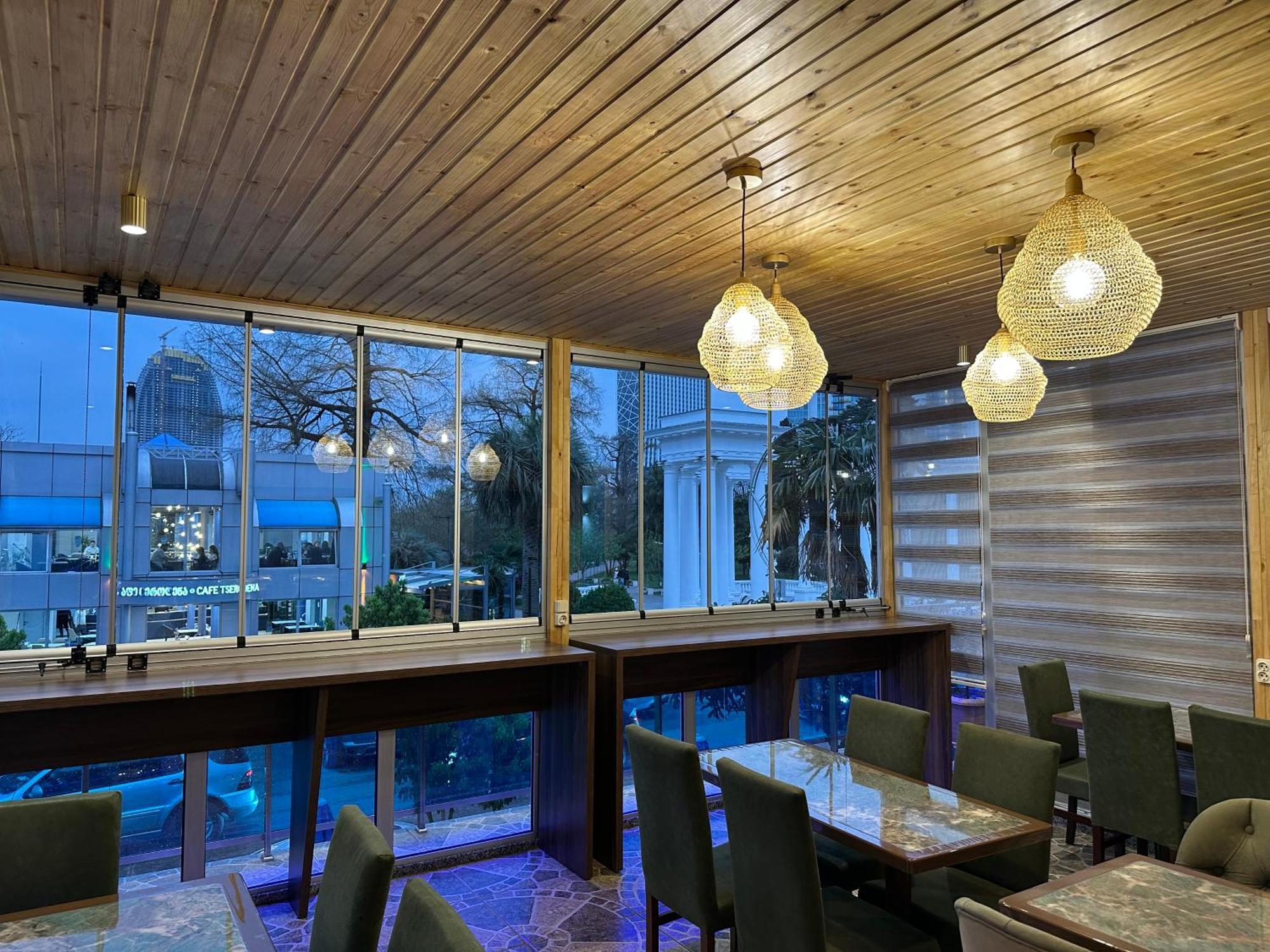 Hotel Park Batumi Exterior photo