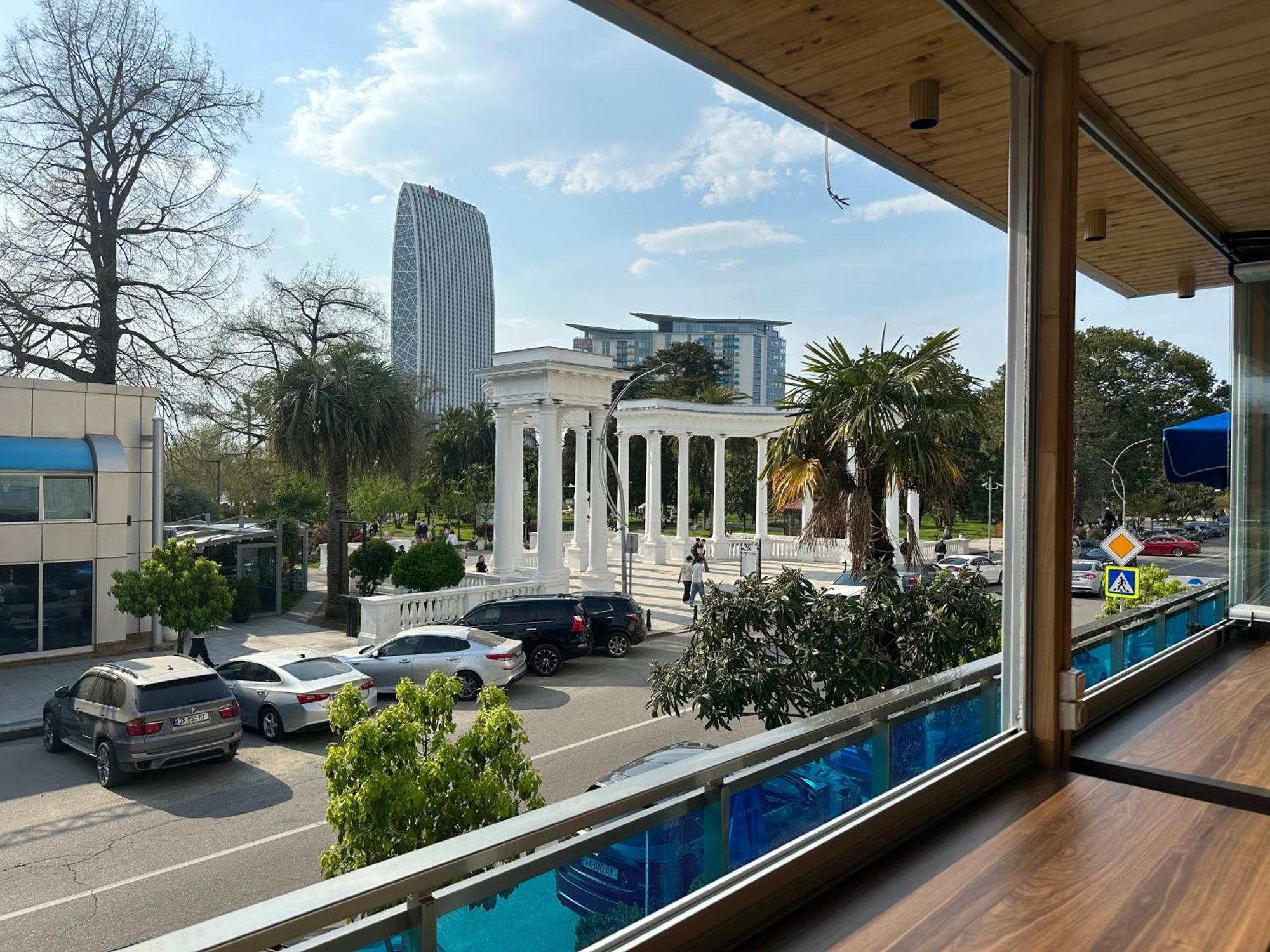 Hotel Park Batumi Exterior photo