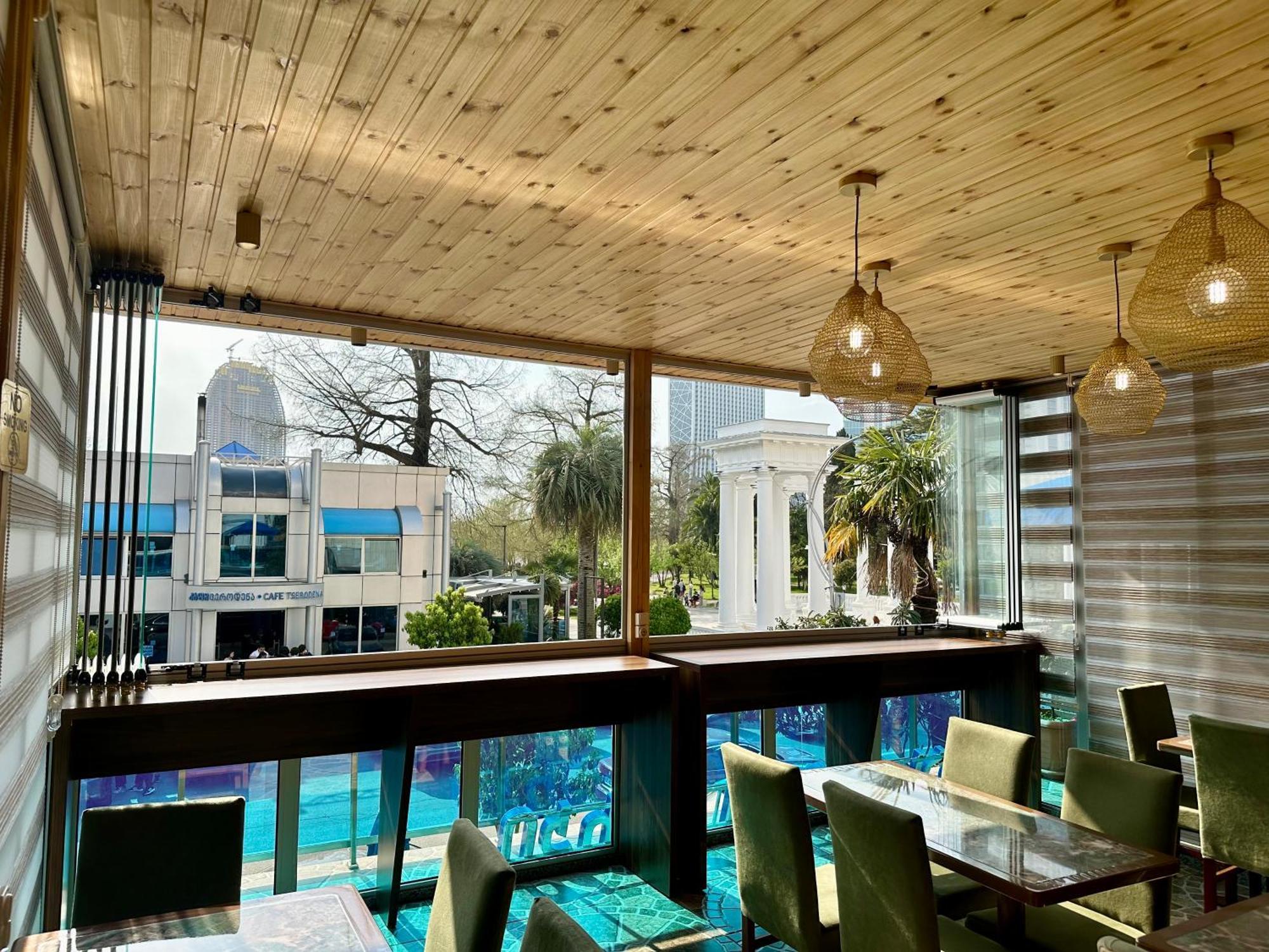 Hotel Park Batumi Exterior photo