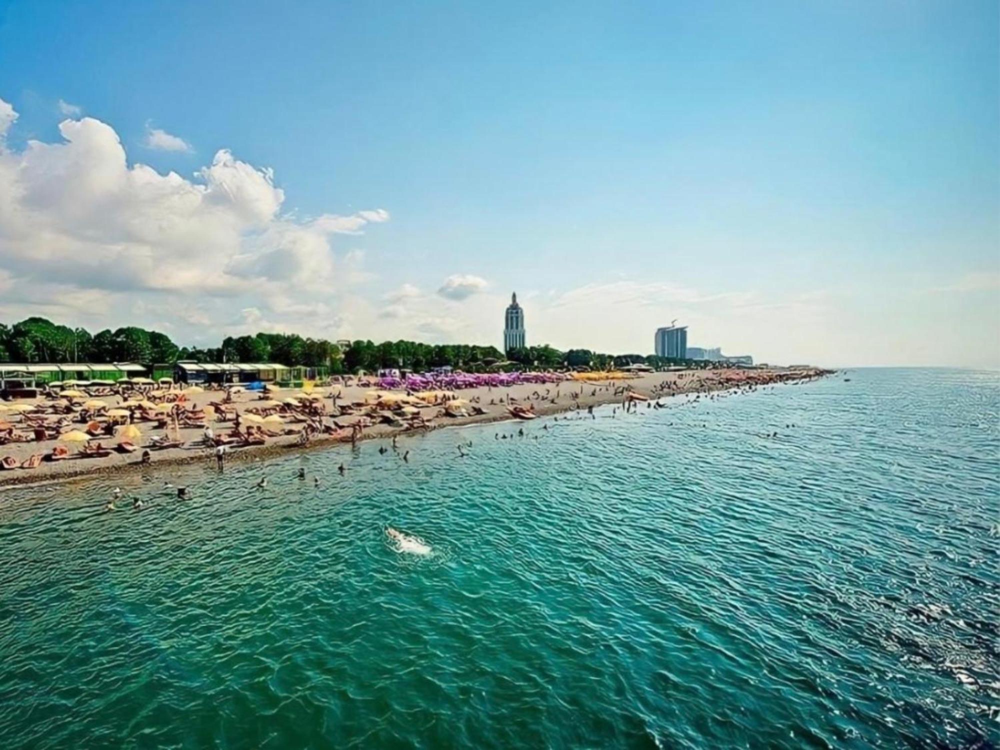 Hotel Park Batumi Exterior photo